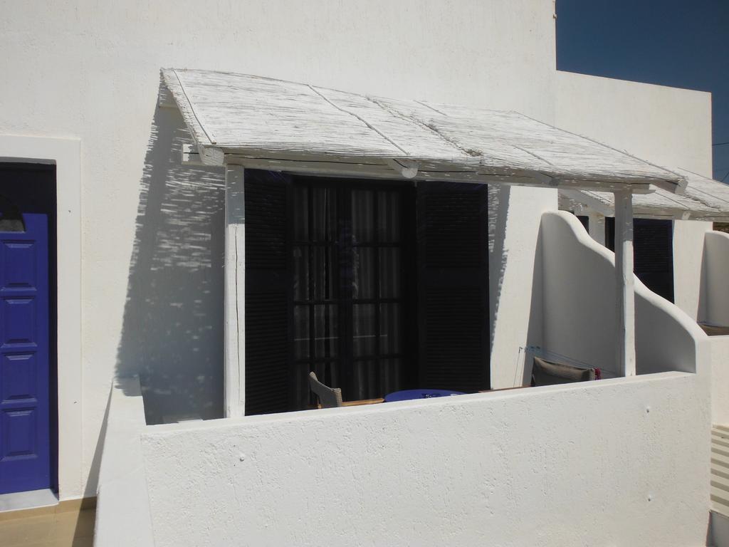 Kapetan Giannis Hotel Adamantas  Ruang foto