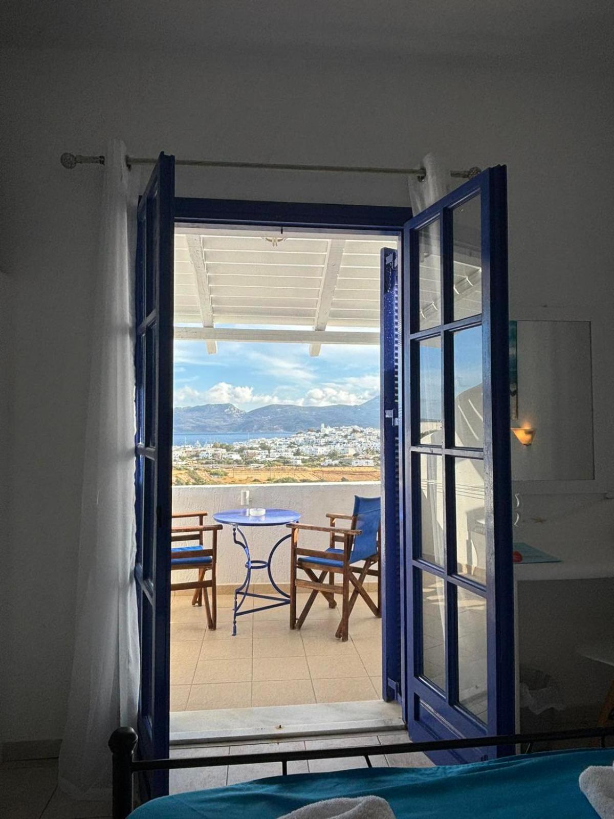 Kapetan Giannis Hotel Adamantas  Bagian luar foto