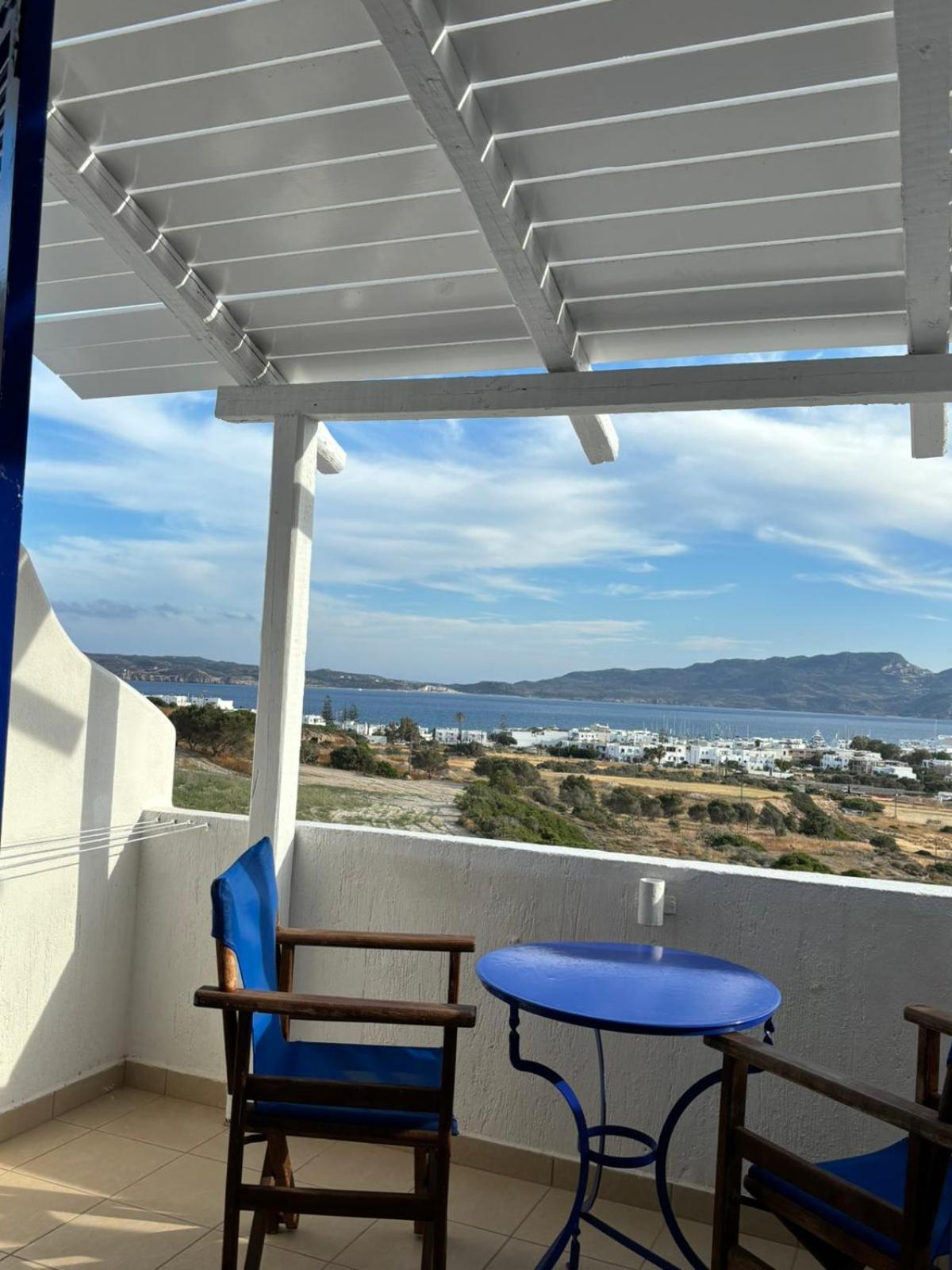 Kapetan Giannis Hotel Adamantas  Bagian luar foto